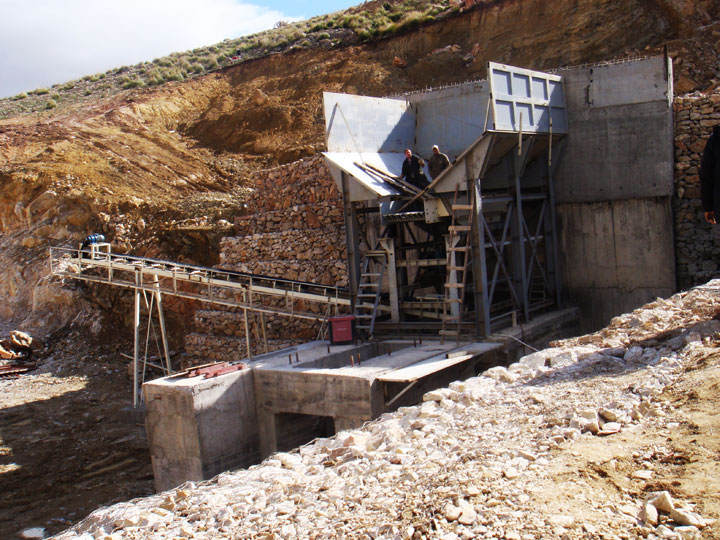 Limestone Crushing Line in Algeria